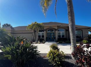 622 Boundary Blvd, Rotonda West, FL 33947