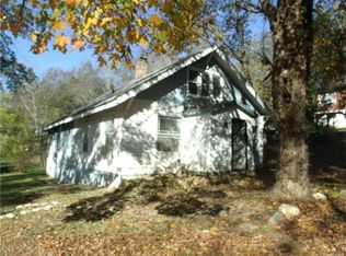 214 Oak St, Steelville, MO 65565