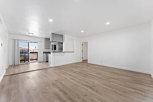 1000 Estes St #22 Photo 1