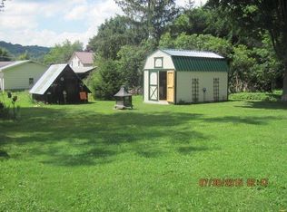 17 Abbott Ave, Earlville, NY 13332
