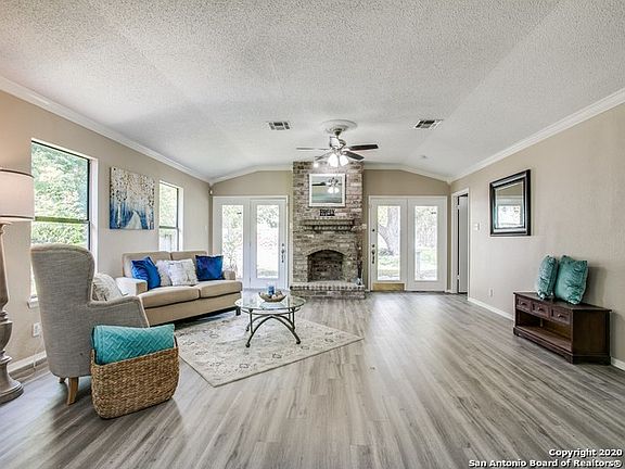 3rd image of 11123 Auldine Dr