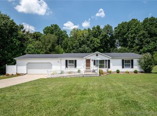 7387 Mockingbird Ct NE, New Salisbury, IN 47161