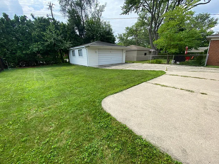 706 E Windemere Ave — Photo 15