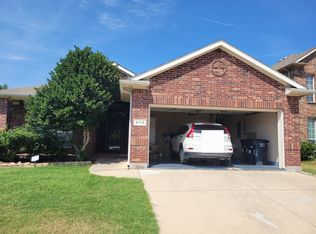 6113 Kristen Dr, Fort Worth, TX 76131