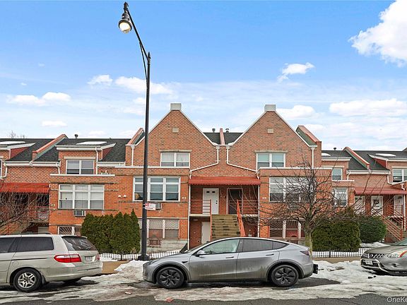 2nd image of 6 Renaissance Court #16B