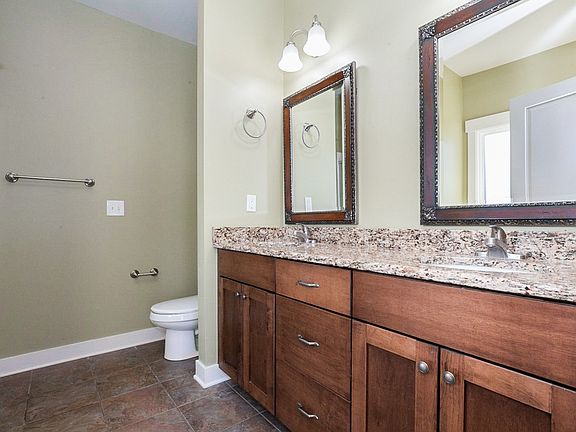 5th image of 218 Drema Ct