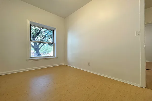 Rented by Douglas Elliman | media 13