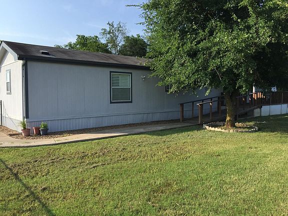 outside, cover patio