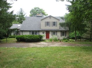 9340 S Madison St, Burr Ridge, IL 60527