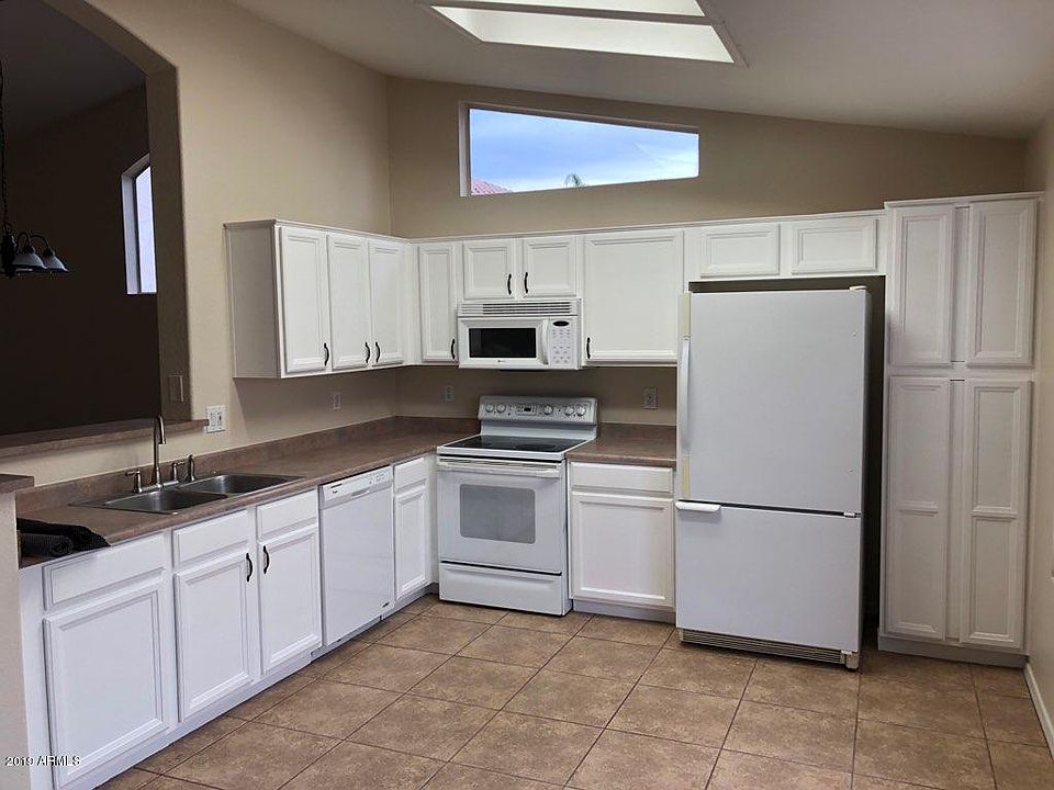 1st image of 2297 E Nunneley Ct
