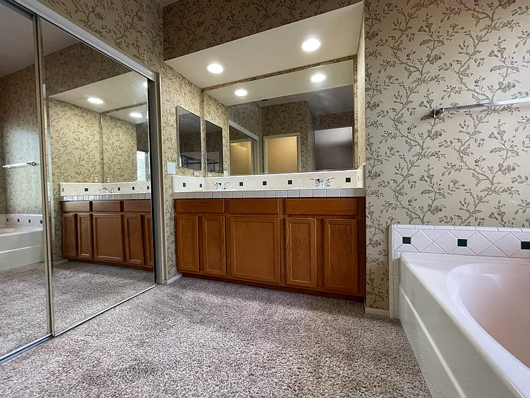 9325 Boulder River Way — Photo 11
