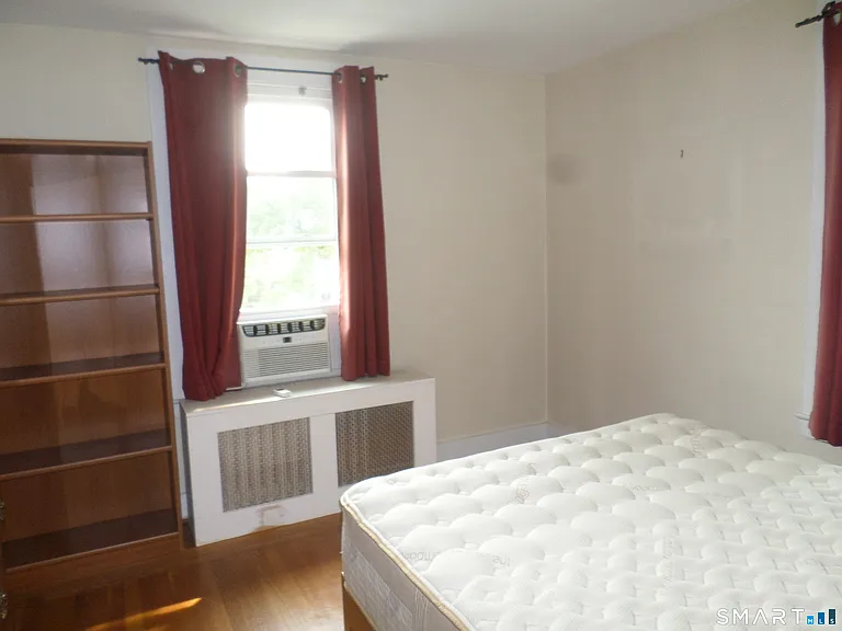 95 Clark St — Photo 29