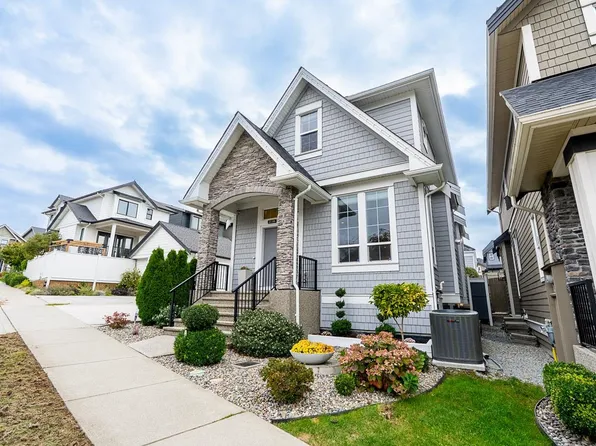 2136 164a St, Surrey, BC V3Z 0V5