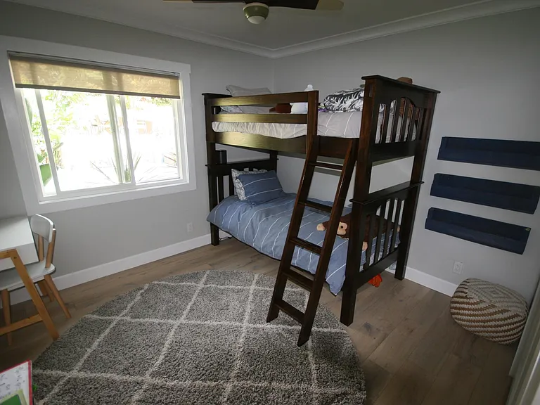 640 Aurora Ave — Photo 14