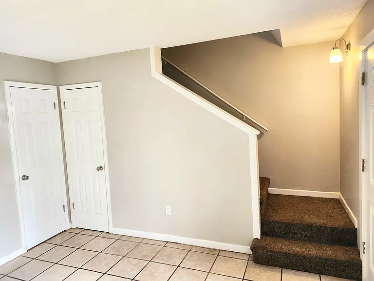 2519 Beech St #A — Photo 1