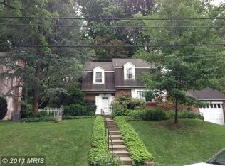 6006 Dellwood Pl, Bethesda, MD 20817