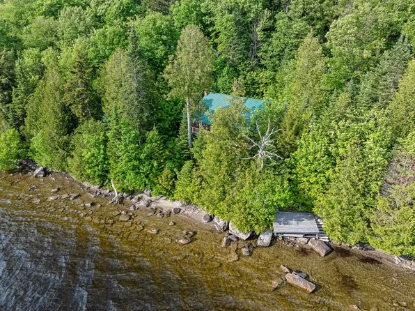 1048 Cottage Road, Averill, VT 05903