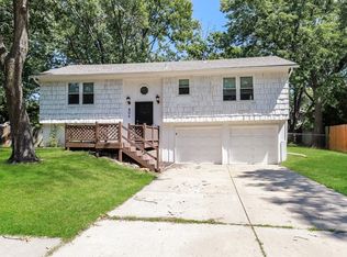 804 N Troost St, Olathe, KS 66061