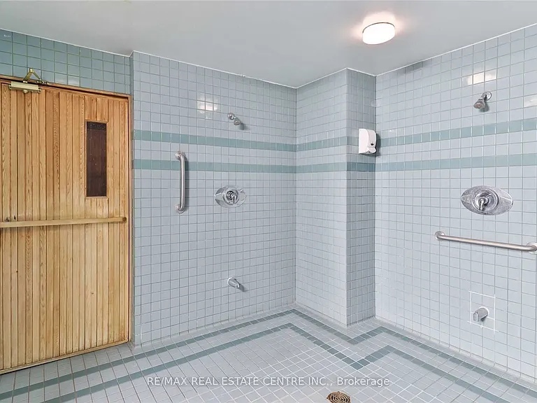 4450 Tucana Ct #103 — Photo 26