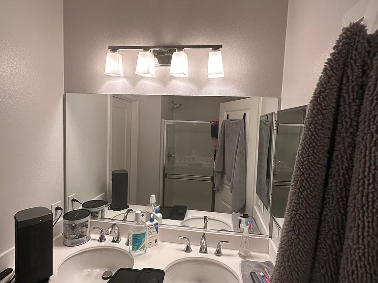 315 Royal Gln — Photo 12