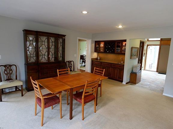 5th image of 40 Stonecreek Dr