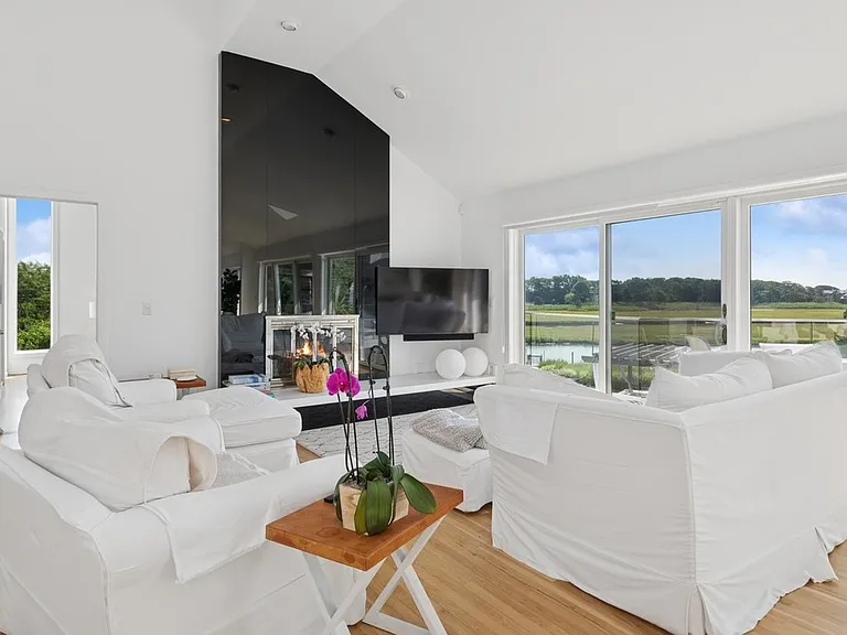 30 Tanners Neck Ln — Photo 7