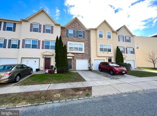 16 Candlestick Ln, Sicklerville, NJ 08081