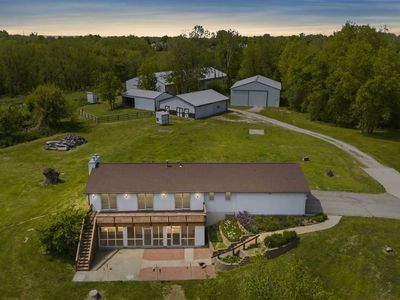 10611 Hawks Haven Rd, Cedar Rapids, IA, 52411