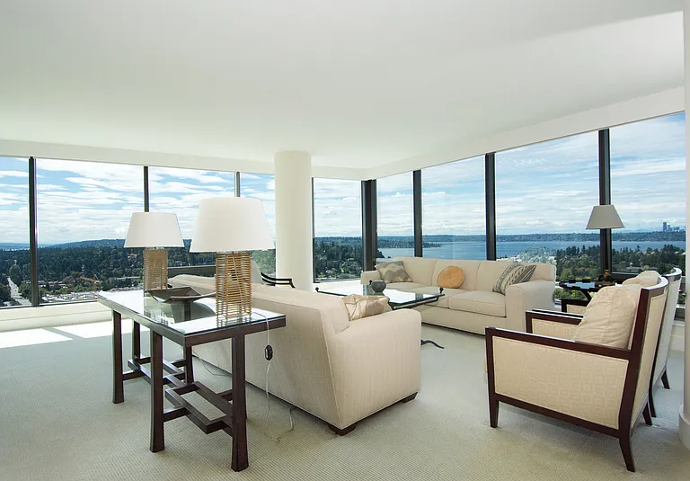 650 Bellevue Way NE #2404 — Photo 19