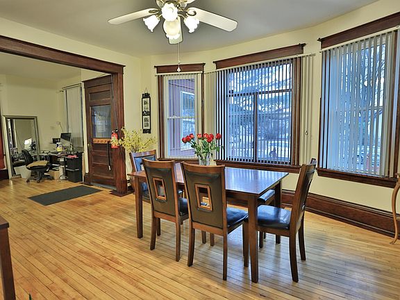 2nd image of 3643 1st Ave S