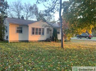 27106 Shiawassee Rd, Southfield, MI 48033