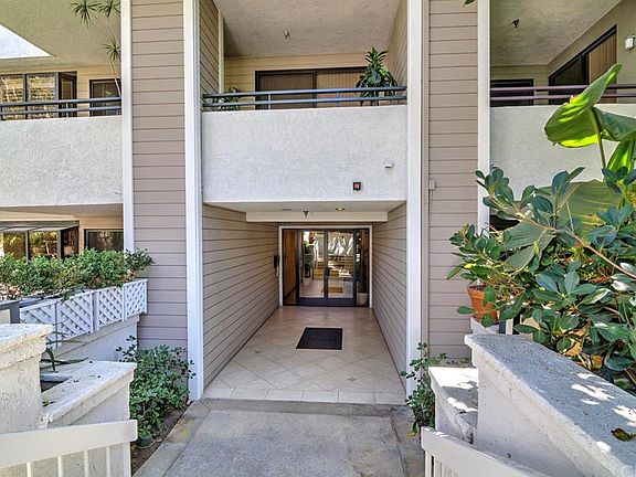 4th image of 270 Cagney Ln APT 114
