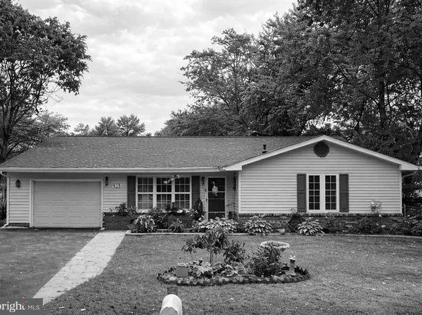 925 Waugh Chapel Rd, Gambrills, MD 21054