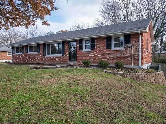 2nd image of 3160 Chelsea Dr