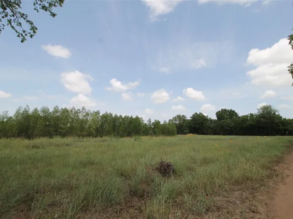 Lots 1 5 Washington St, Hempstead, TX 77445