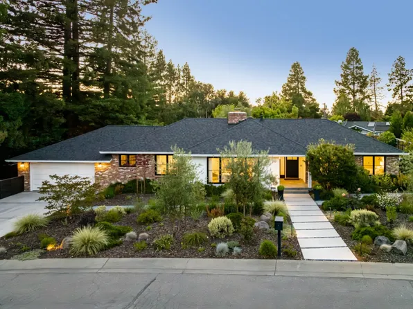 550 Torwood Ln, Los Altos, CA 94022