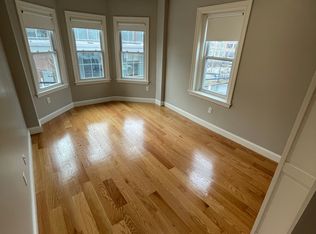 124 Berkshire St #7, Cambridge, MA 02141