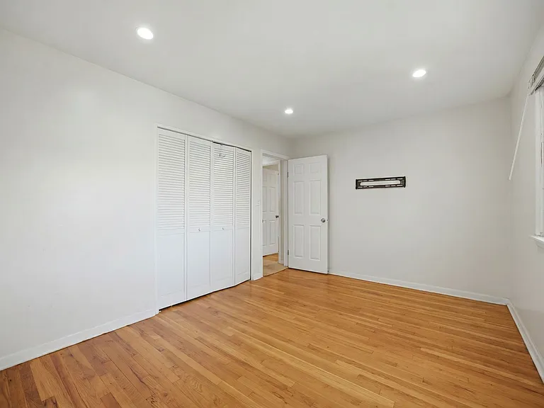 1142 Brighton Pl — Photo 11