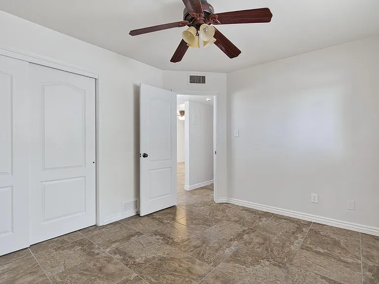 7802 E Heatherbrae Ave #2 — Photo 19