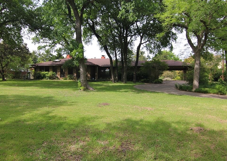 1st image of 913 Red Oak Creek Dr