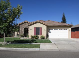 366 California St, Escalon, CA 95320