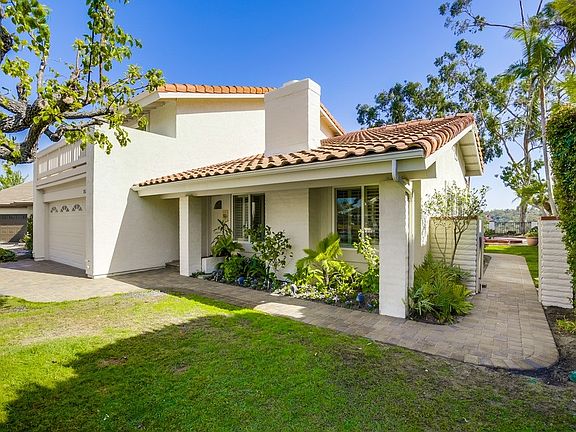 2nd image of 1535 Santa Elena Ct