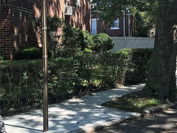 4th image of 1951 19th Ln