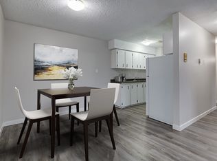 Caswell Manor, Saskatoon, SK S7L 0C1