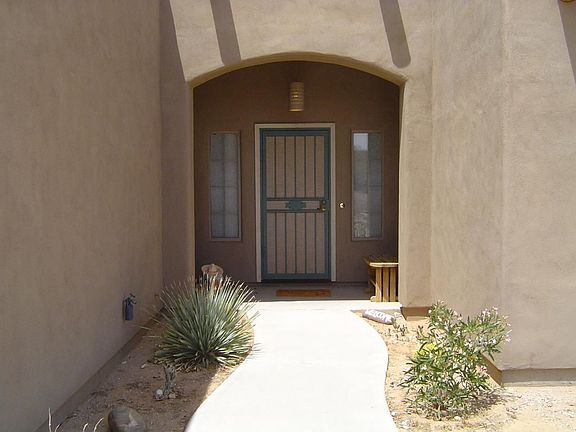 3rd image of 19608 W Meadowbrook Ave
