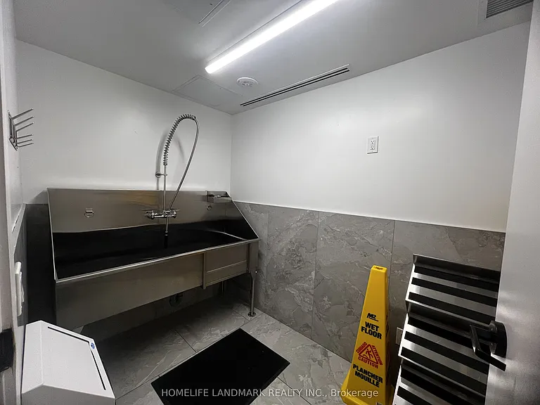 252 Church St #3315 — Photo 38