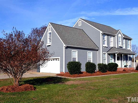 2nd image of 185 Woodcrest Dr