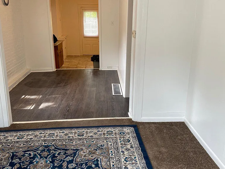 312 S Mulberry St — Photo 14