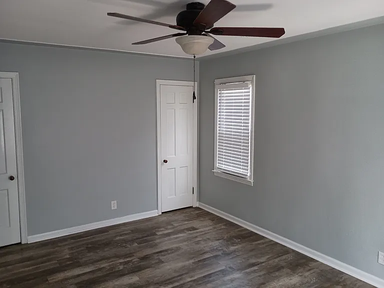 320 S Griffin St — Photo 19