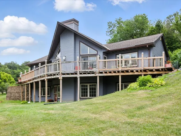 19417 Clarkson Rd, Pacific Junction, IA 51561